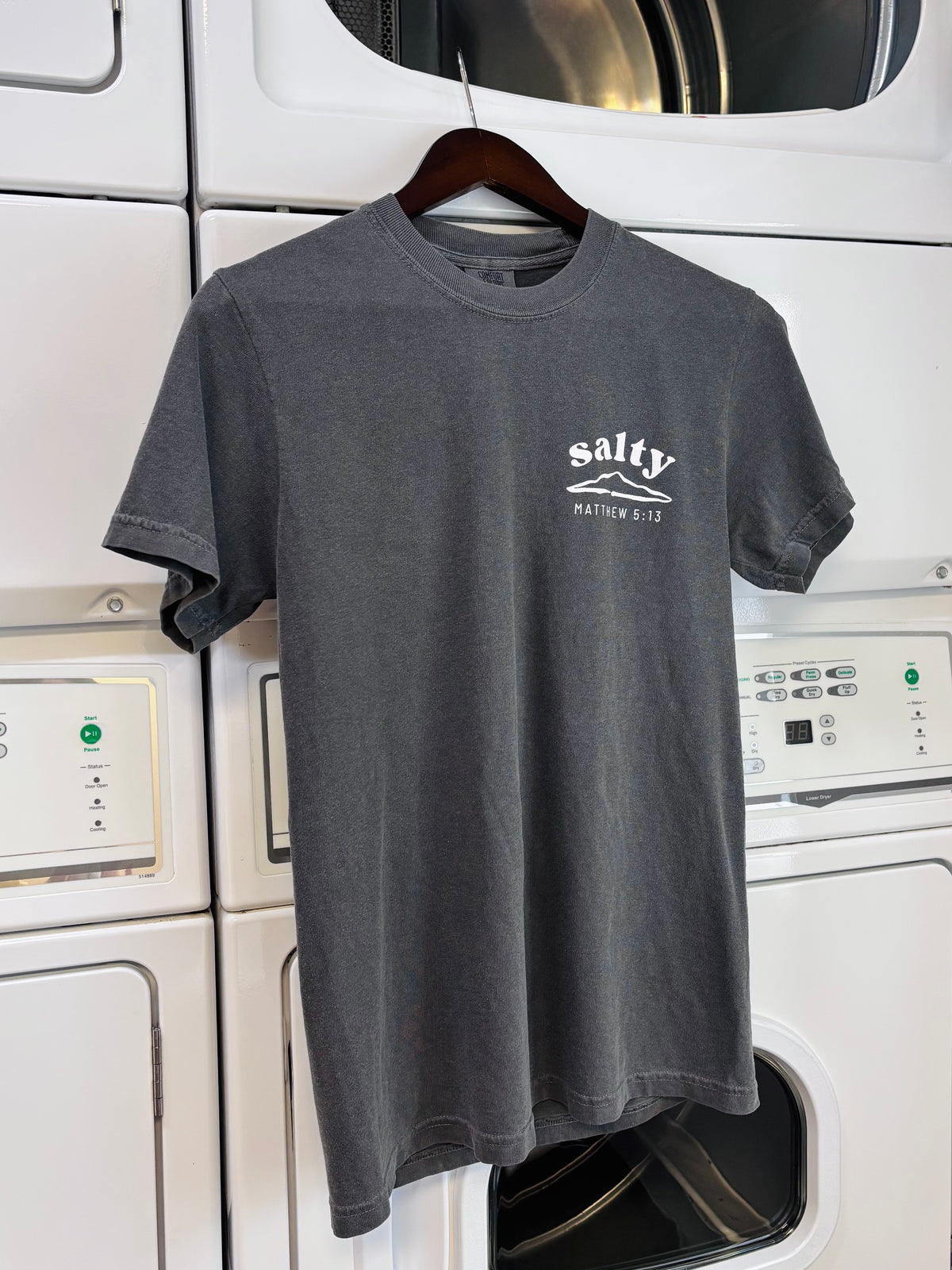 HEAVY ON THE SALT | pepper short sleeve